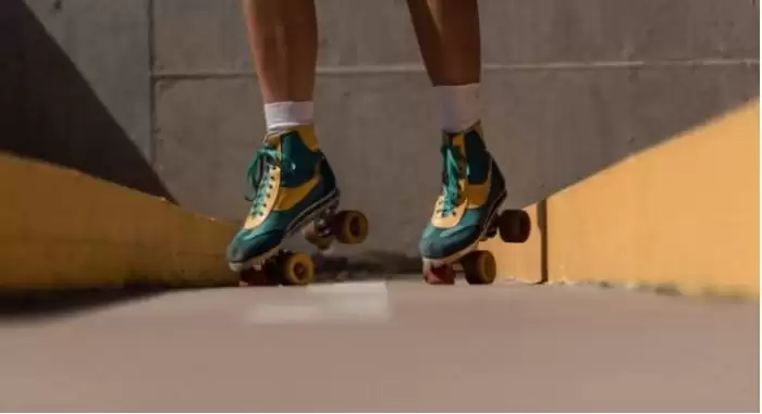 How Spinning on Roller Skates Can Be Fun and Easy!