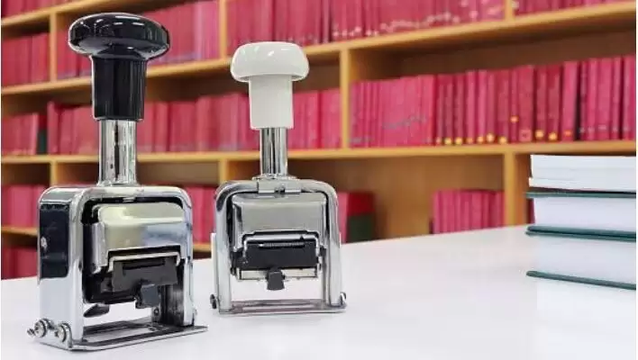Self-Inking Vs. Pre-Inked Stamps: Which One Is Best For You?