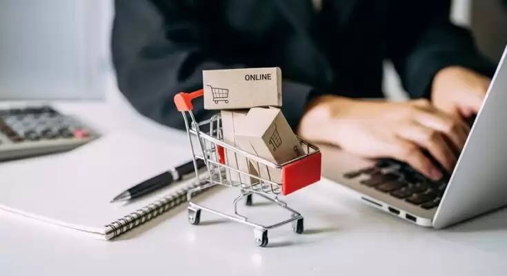 Ways Manufacturers Can Step into eCommerce Business